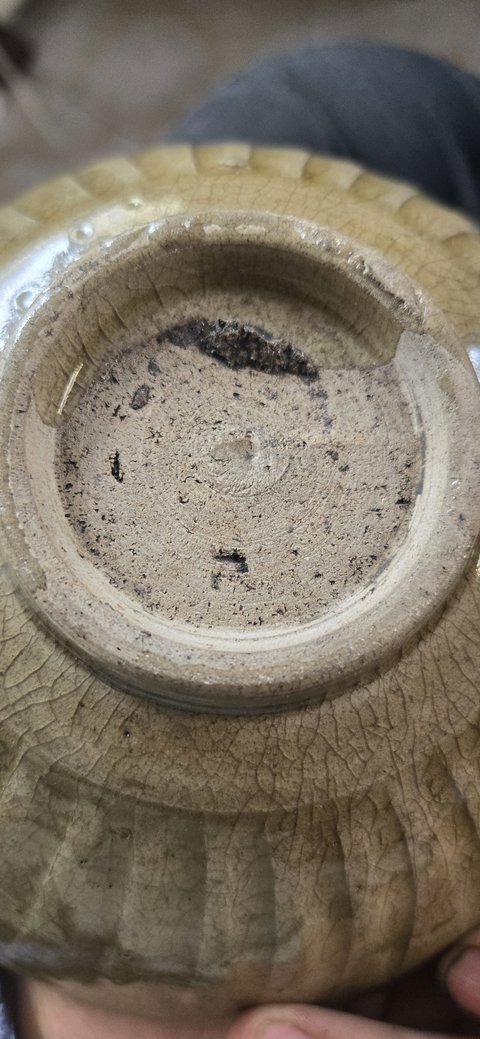 古玩陶瓷龍泉刻花碗真品鑒賞圖