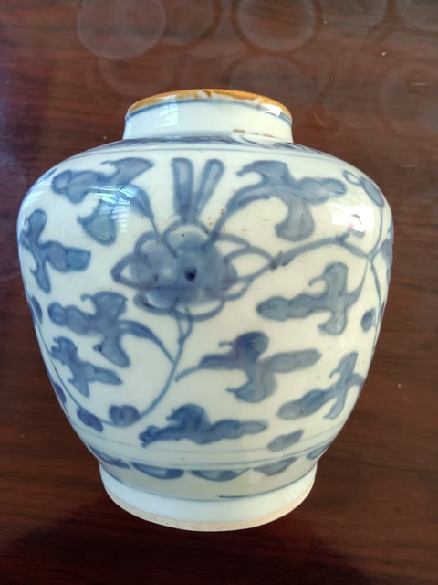 古玩陶瓷晚明青花罐真品鑒賞圖