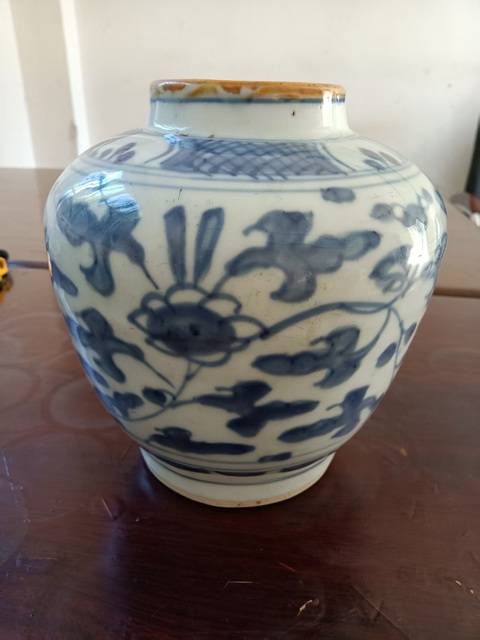 古玩陶瓷晚明青花罐真品鑒賞圖