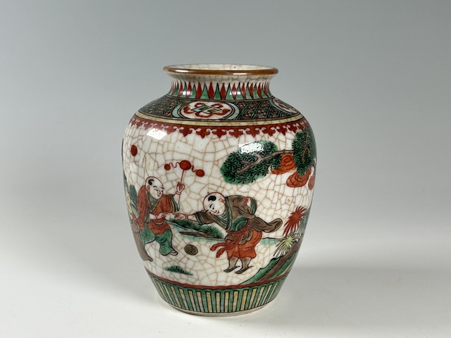 古玩陶瓷清晚期·哥釉五彩人物紋太白罐真品鑒賞圖