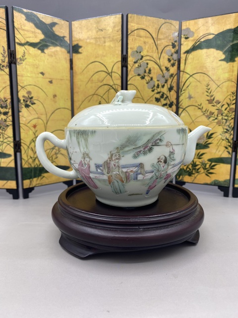 古玩陶瓷清晚期 粉彩西廂記人物故事紋參壺拍賣，當前價格4500元