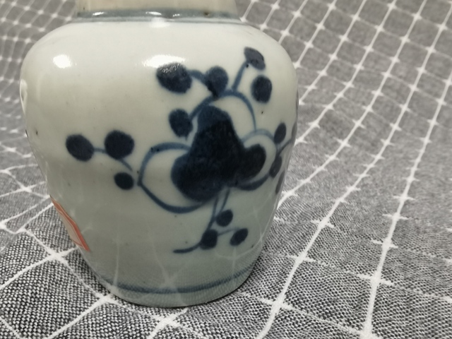 古玩陶瓷青花紋蓮子罐真品鑒賞圖