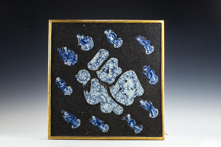 古玩陶瓷清中晚·青花群賢祝壽紋掛屏真品鑒賞圖