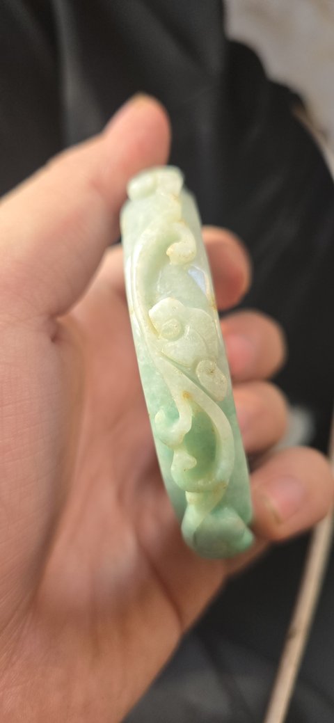 古玩玉器翡翠雕花手鐲真品鑒賞圖