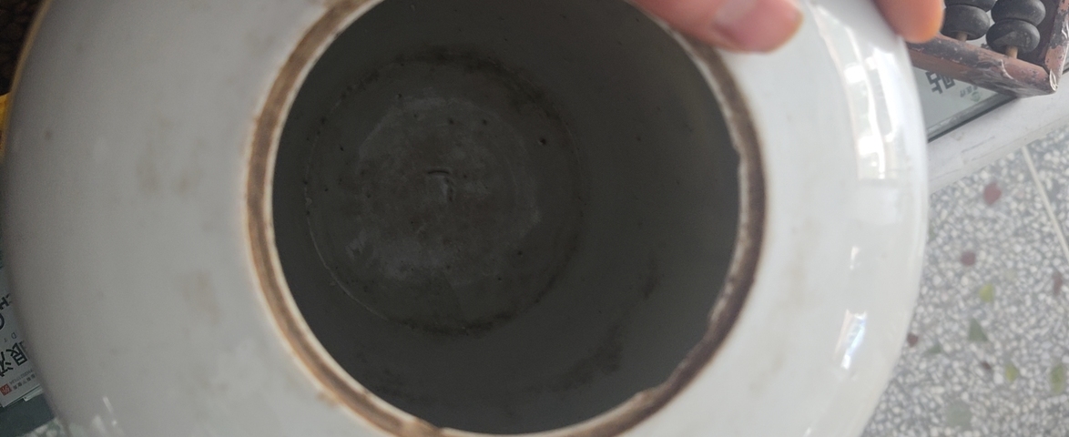 古玩陶瓷青花加彩罐真品鑒賞圖