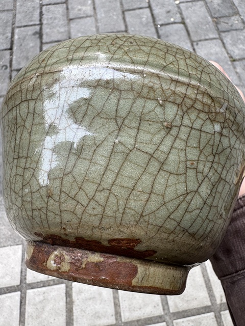 古玩陶瓷明末清初青釉罐真品鑒賞圖