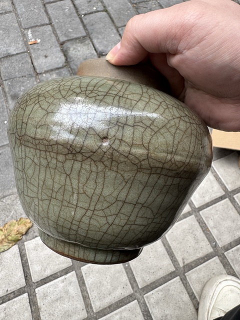 古玩陶瓷明末清初青釉罐真品鑒賞圖