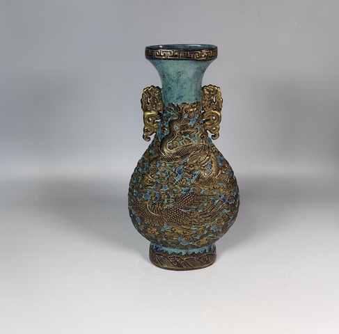 古玩陶瓷民國爐均仿古銅釉龍鳳紋海棠瓶真品鑒賞圖