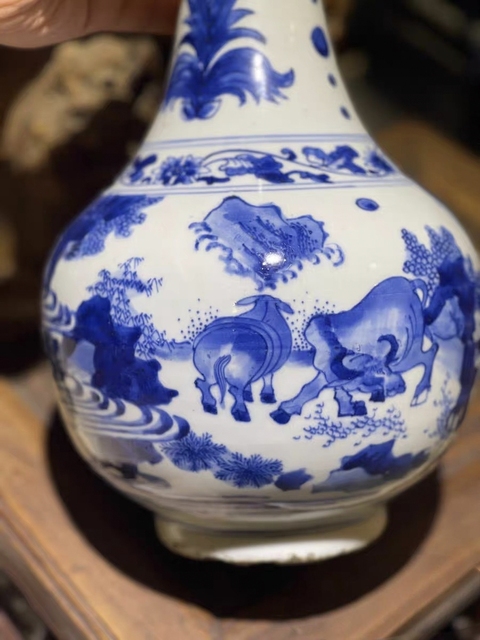 古玩陶瓷瓶真品鑒賞圖