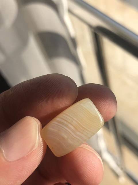 古玩玉器纏絲瑪瑙珠真品鑒賞圖