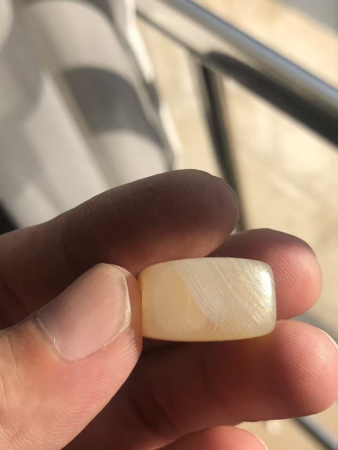 古玩玉器纏絲瑪瑙珠真品鑒賞圖