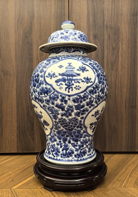 古玩陶瓷青花花卉開光博古圖將軍罐真品鑒賞圖