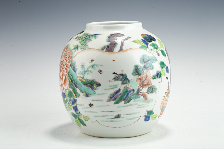 古玩陶瓷清晚·五彩人物花卉紋罐拍賣，當前價格10378元