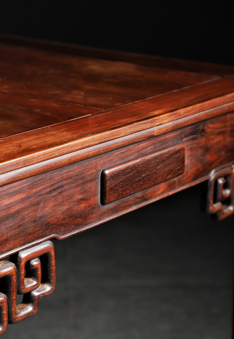 古玩雜項紅木方桌真品鑒賞圖