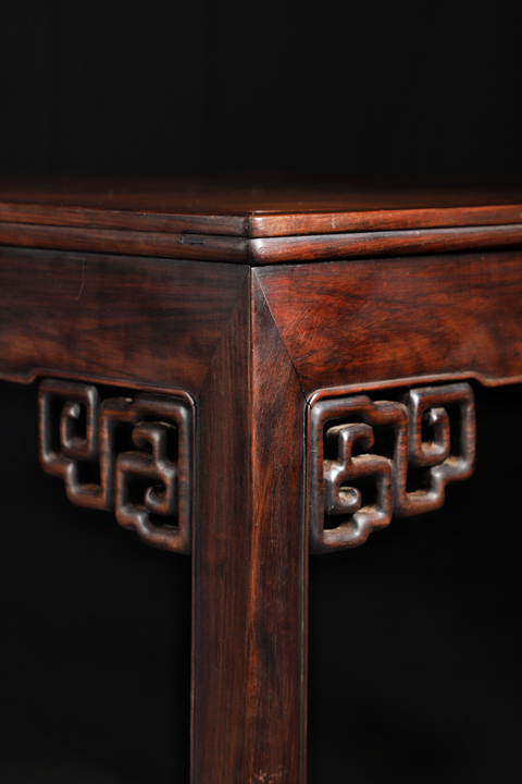 古玩雜項紅木方桌真品鑒賞圖