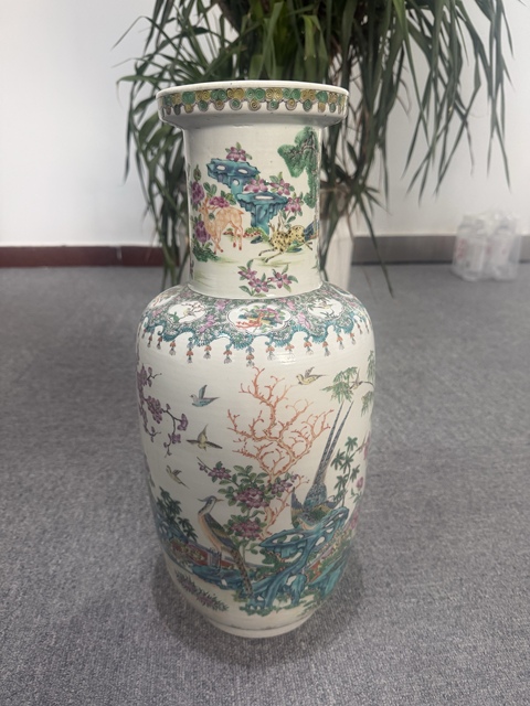 古玩陶瓷富貴大吉花鳥紋棒槌瓶拍賣，當前價格21800元