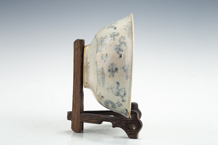 古玩陶瓷明晚·青花嬰戲紋碗真品鑒賞圖