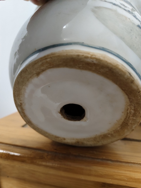 古玩陶瓷山水紋花盆真品鑒賞圖