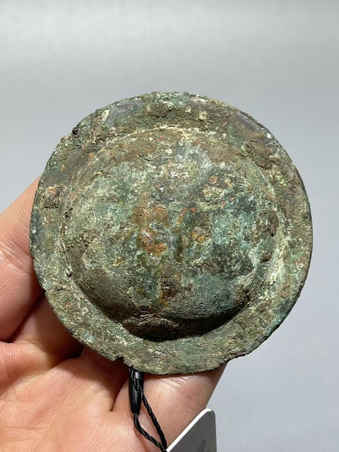 古玩銅器漢代·盔甲片一對真品鑒賞圖