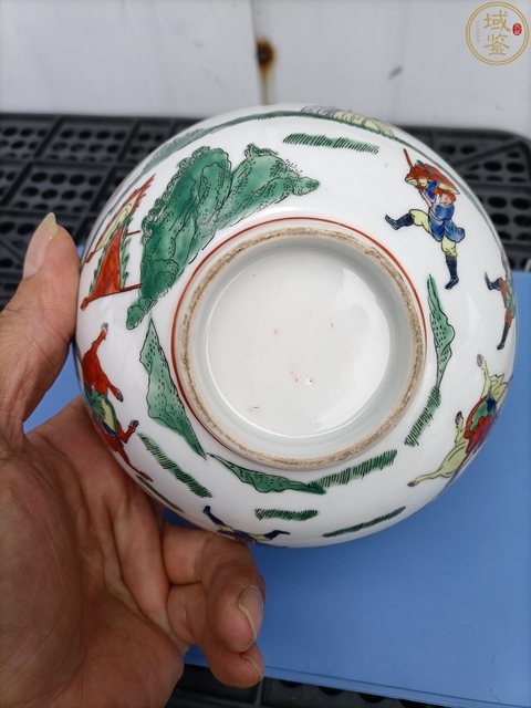 古玩陶瓷刀馬人五彩碗真品鑒賞圖