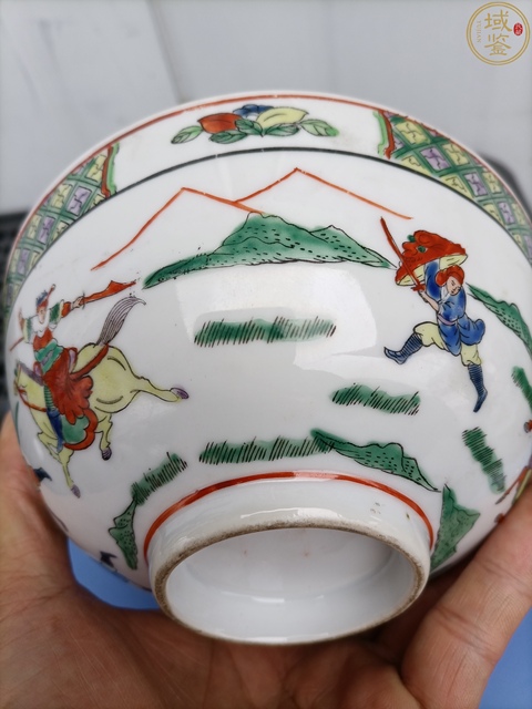 古玩陶瓷刀馬人五彩碗真品鑒賞圖