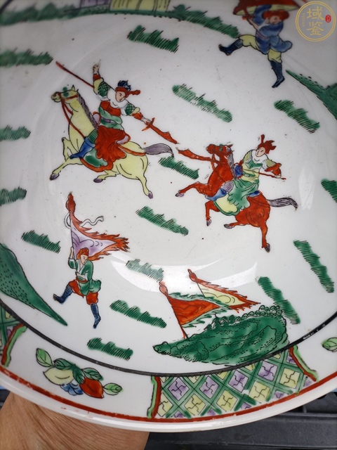 古玩陶瓷刀馬人五彩碗真品鑒賞圖