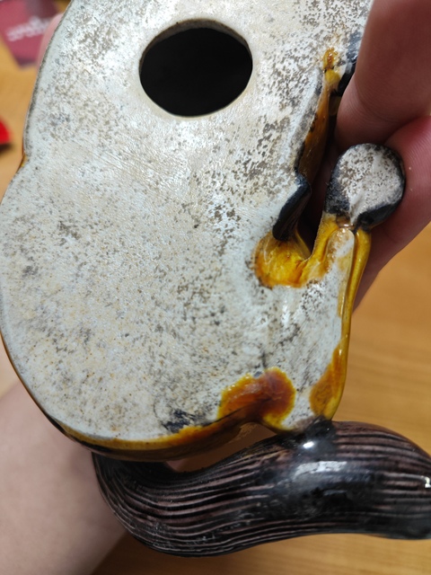 古玩陶瓷黃釉瓷塑馬真品鑒賞圖