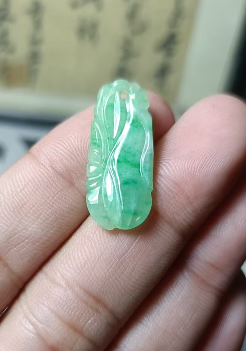 古玩玉器翡翠雕“瓜果墜”真品鑒賞圖