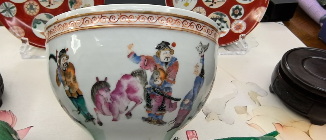 古玩陶瓷粉彩小缸真品鑒賞圖