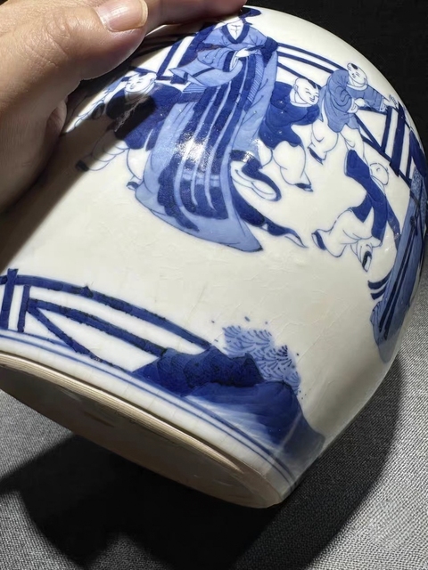 古玩陶瓷青花四妃十六子紋罐（看不清楚存疑）真品鑒賞圖