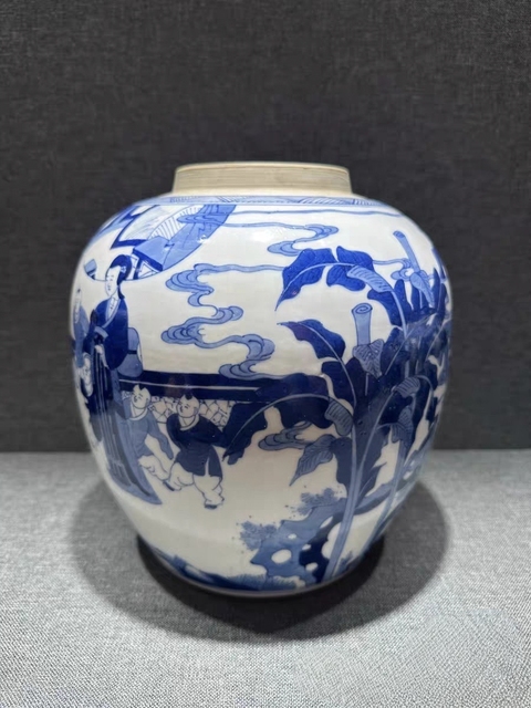 古玩陶瓷青花四妃十六子紋罐（看不清楚存疑）真品鑒賞圖