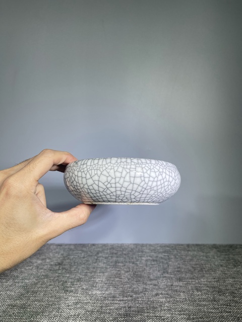 古玩陶瓷民國至創匯.哥釉水洗拍賣，當前價格0元