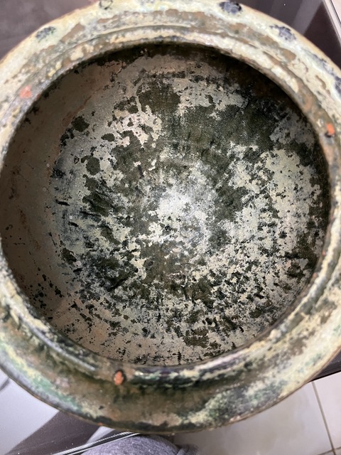 古玩陶瓷紅陶綠釉三足雙耳鼎真品鑒賞圖