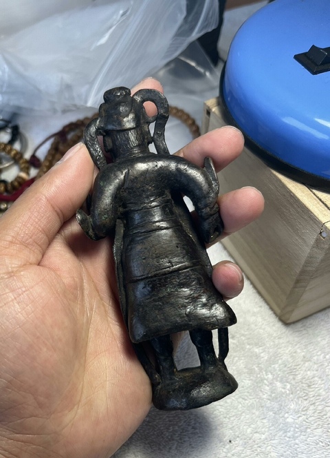 古玩銅器銅關公造像真品鑒賞圖