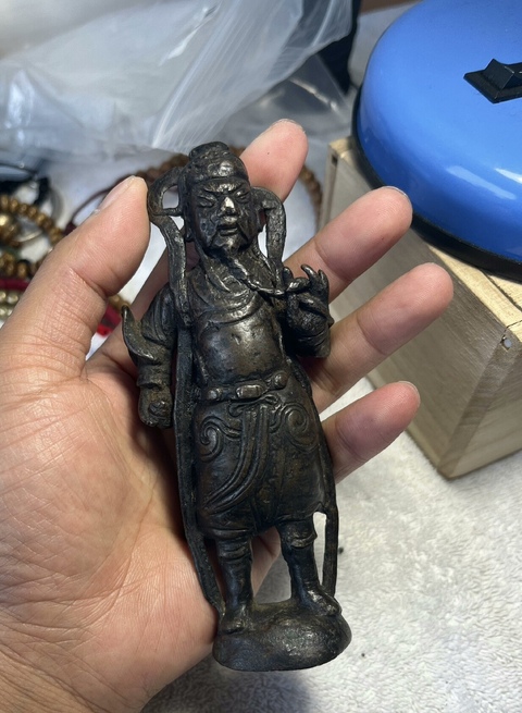 古玩銅器銅關公造像真品鑒賞圖