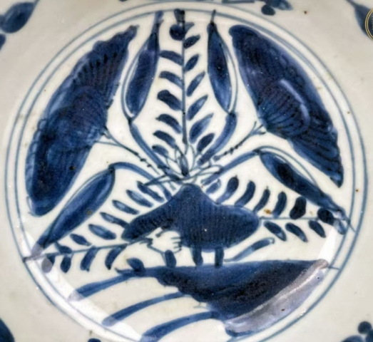 古玩陶瓷晚明青花盤真品鑒賞圖