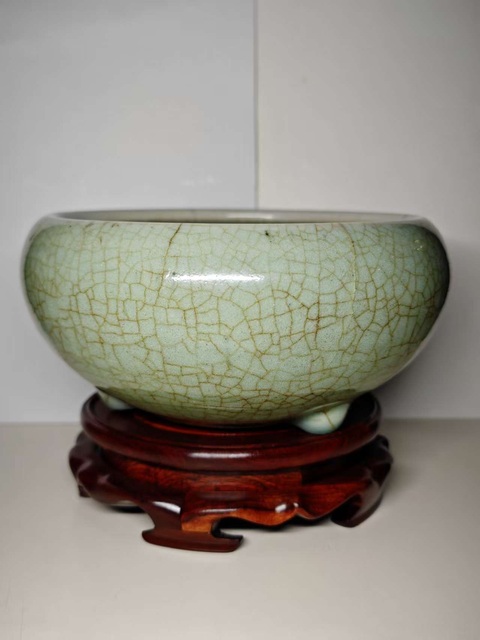 古玩陶瓷仿汝釉香爐真品鑒賞圖