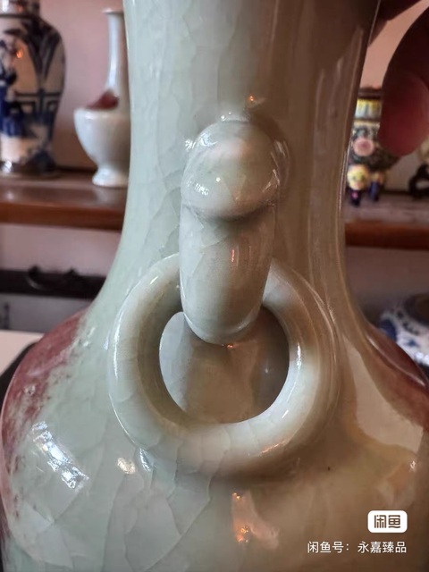 古玩陶瓷青釉釉里紅雙耳瓶拍賣，當前價格5600元