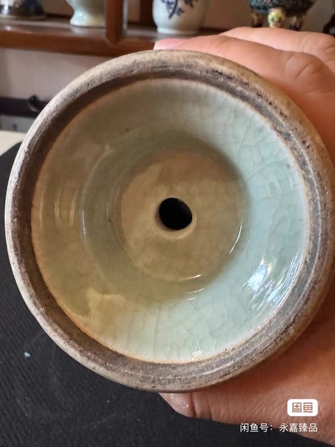 古玩陶瓷青釉釉里紅雙耳瓶拍賣，當前價格5600元