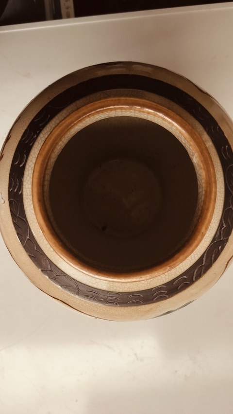 古玩陶瓷哥釉粉彩鐵骨泥刀馬人物罐真品鑒賞圖