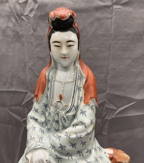 古玩陶瓷粉彩人物塑像真品鑒賞圖