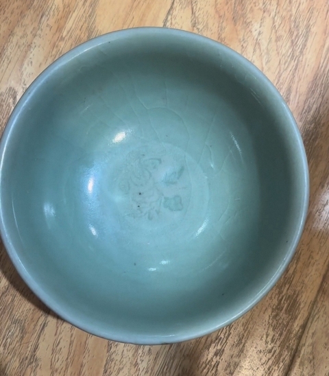 古玩陶瓷明代龍泉窯碗真品鑒賞圖