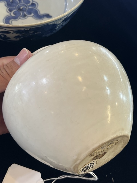 古玩陶瓷白釉罐真品鑒賞圖