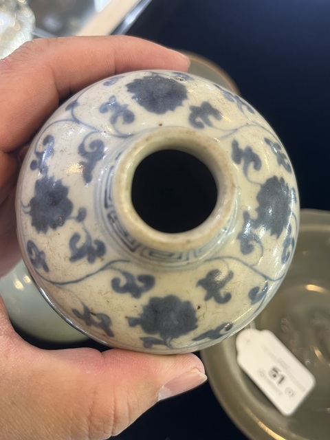 古玩陶瓷青花石榴尊真品鑒賞圖