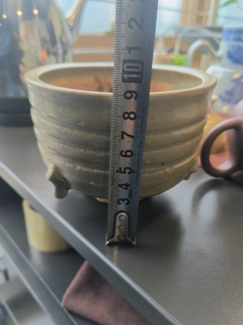 古玩陶瓷龍泉青瓷吊腳爐真品鑒賞圖