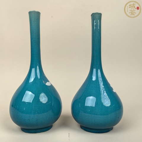 古玩陶瓷清晚·孔雀藍釉長頸瓶一對 真品鑒賞圖