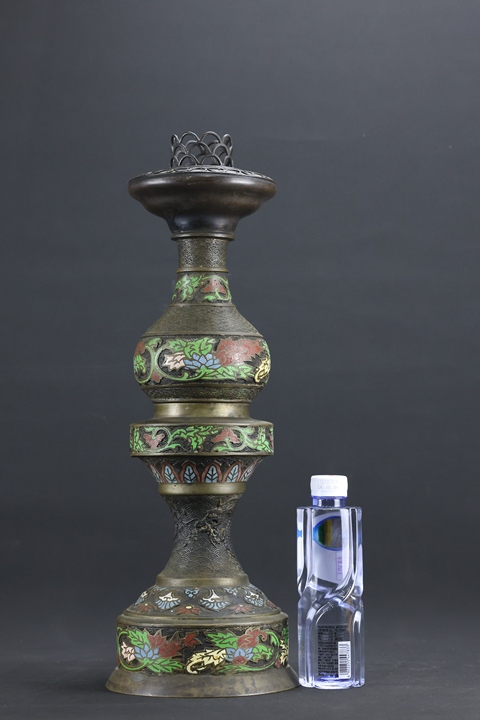 古玩雜項景泰藍燈臺真品鑒賞圖