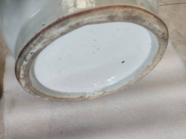 古玩陶瓷人物山水紋青花瓶真品鑒賞圖