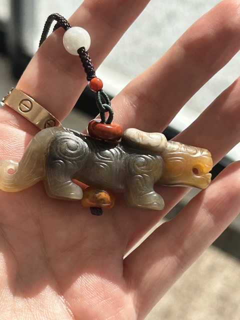 古玩玉器和田玉雕“螭虎”真品鑒賞圖