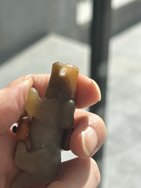 古玩玉器和田玉雕“螭虎”真品鑒賞圖